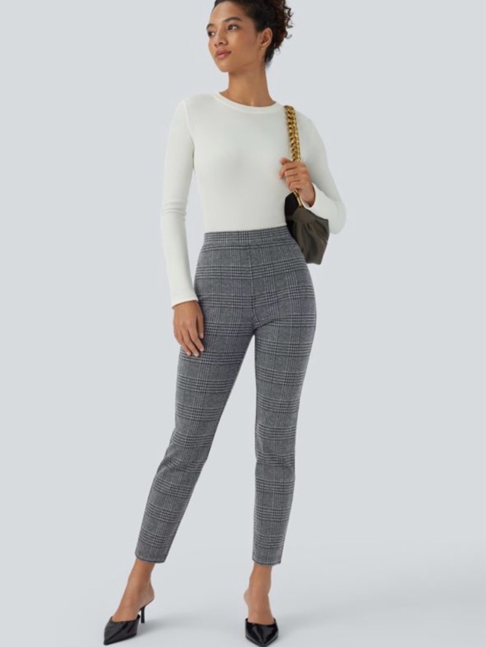 Ann Taylor Factory Gray Glen Plaid Ankle Pants. Size S